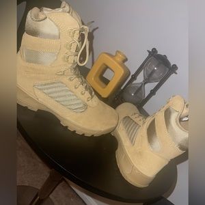 New in box- Bates Tactical Sport 2~ Mens-Sz 8 1/2